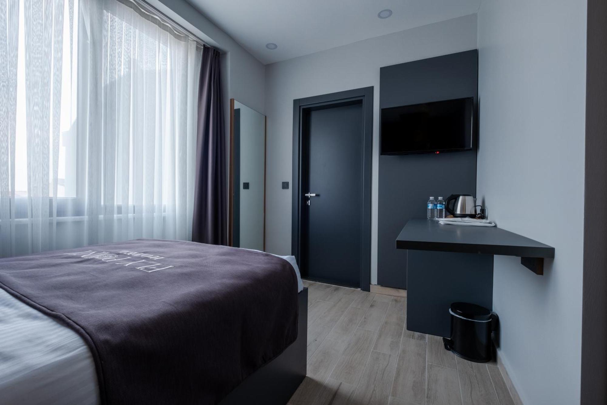 Fly Point Airport Hotel Arnavutkoy Buitenkant foto